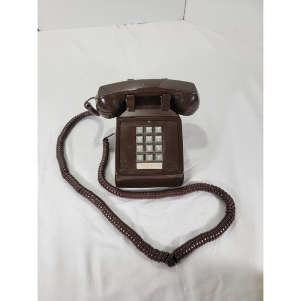 Vintage ITT 2500 push button brown‎ landline desktop telephone Bell System WORKS
